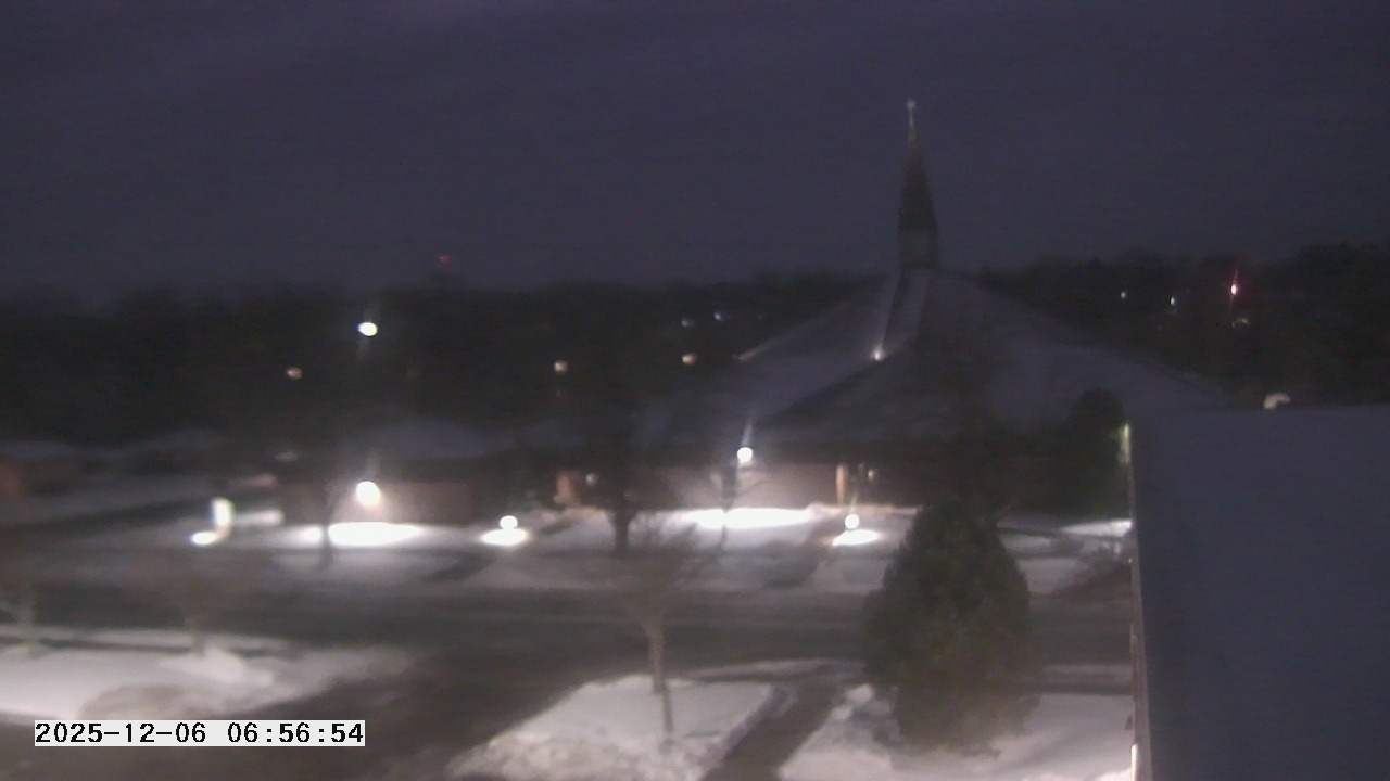 Thumbnail for current weather camera view from St. Michael Catholic School in Prior Lake, Minnesota