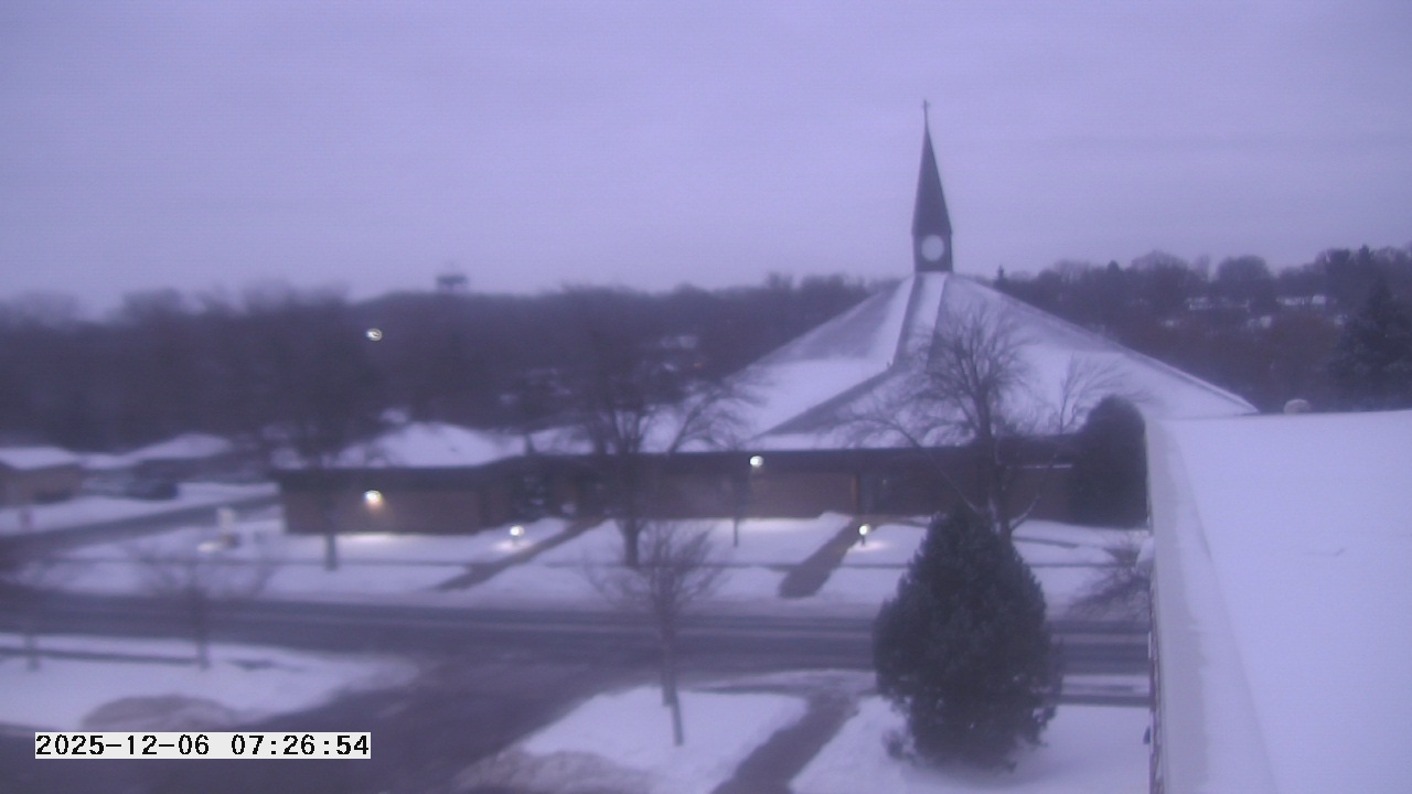 Thumbnail for current weather camera view from St. Michael Catholic School in Prior Lake, Minnesota