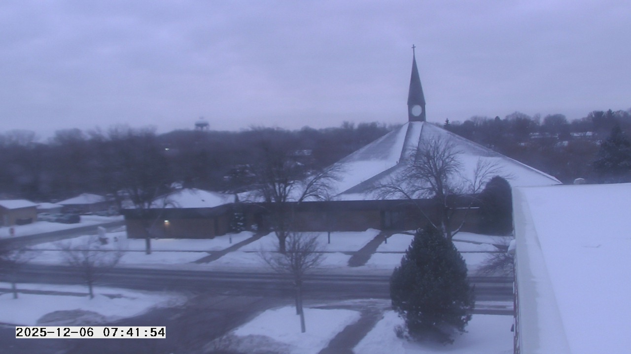 Thumbnail for current weather camera view from St. Michael Catholic School in Prior Lake, Minnesota