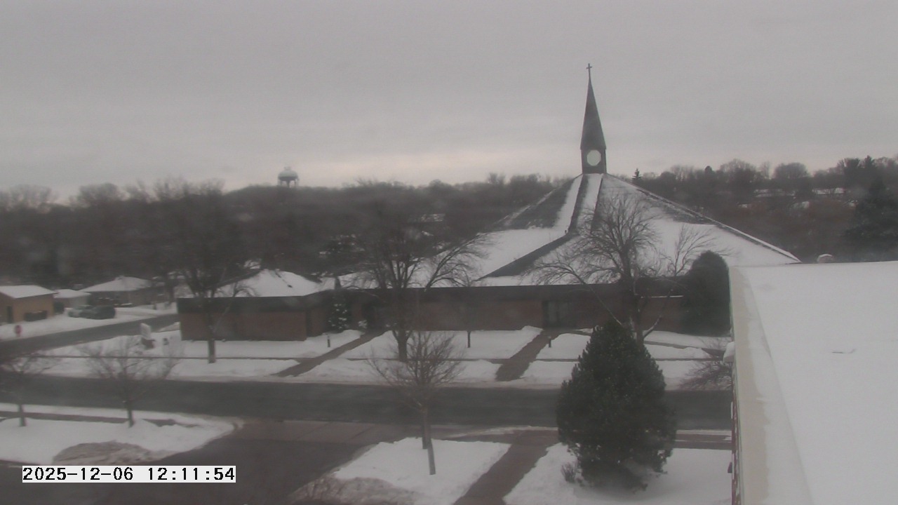 Thumbnail for current weather camera view from St. Michael Catholic School in Prior Lake, Minnesota