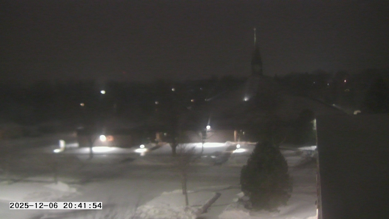 Thumbnail for current weather camera view from St. Michael Catholic School in Prior Lake, Minnesota