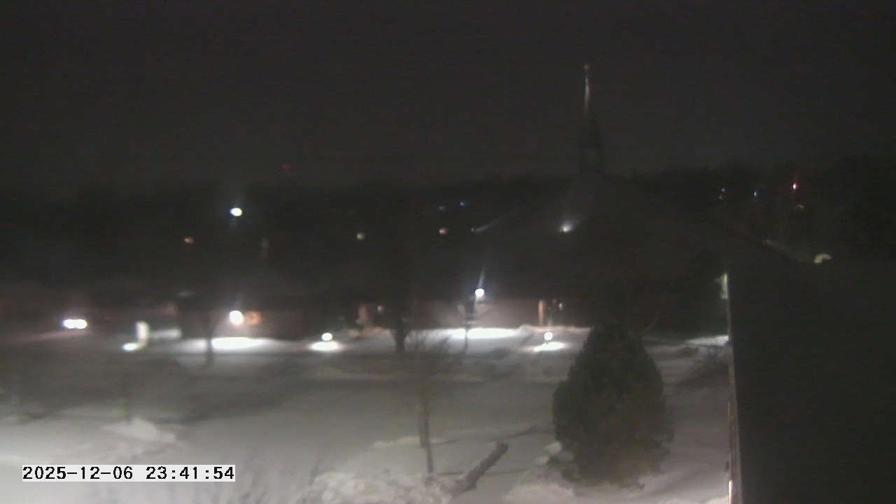 Thumbnail for current weather camera view from St. Michael Catholic School in Prior Lake, Minnesota