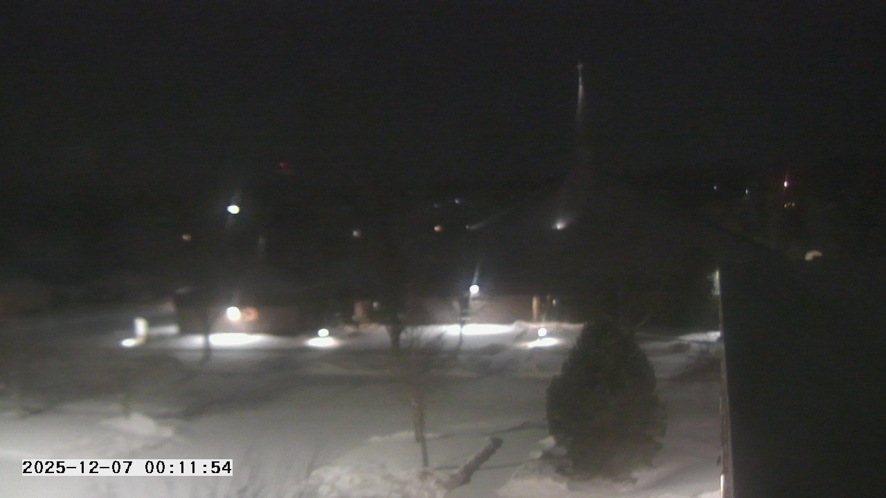 Thumbnail for current weather camera view from St. Michael Catholic School in Prior Lake, Minnesota