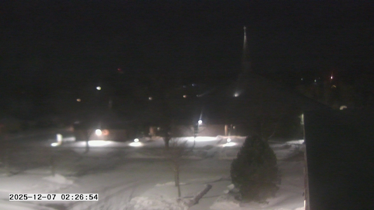 Thumbnail for current weather camera view from St. Michael Catholic School in Prior Lake, Minnesota