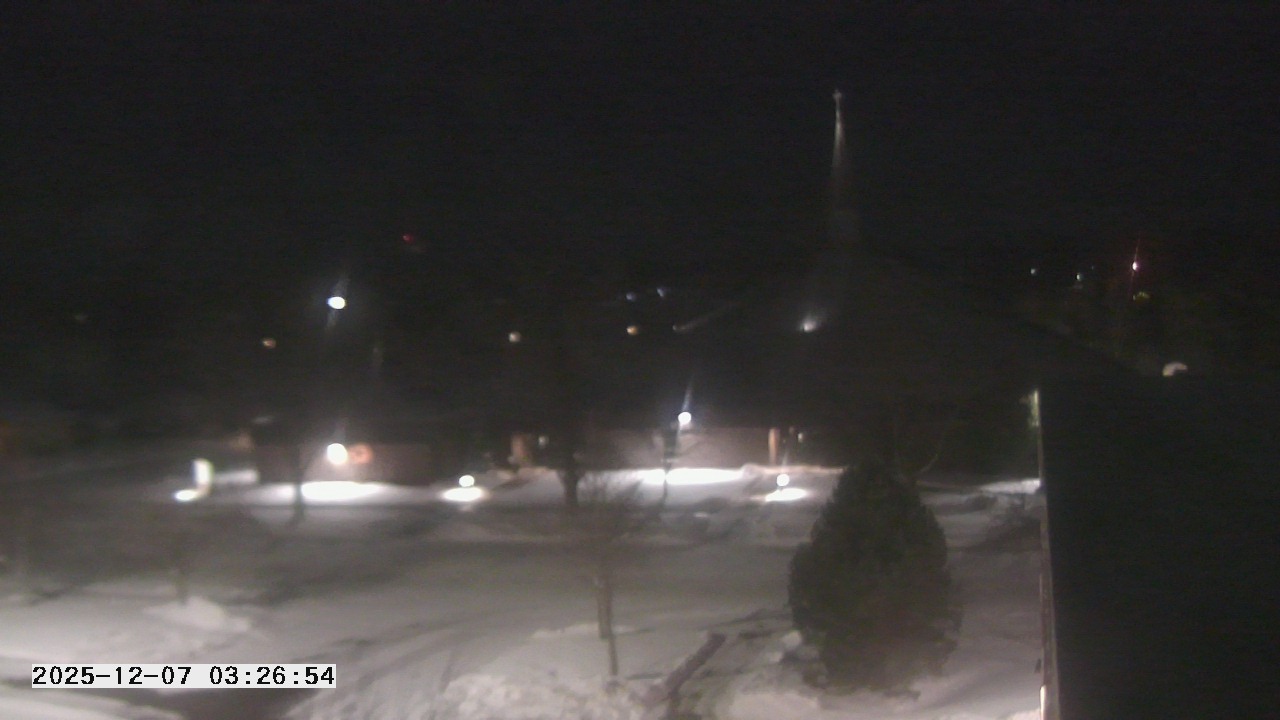 Thumbnail for current weather camera view from St. Michael Catholic School in Prior Lake, Minnesota