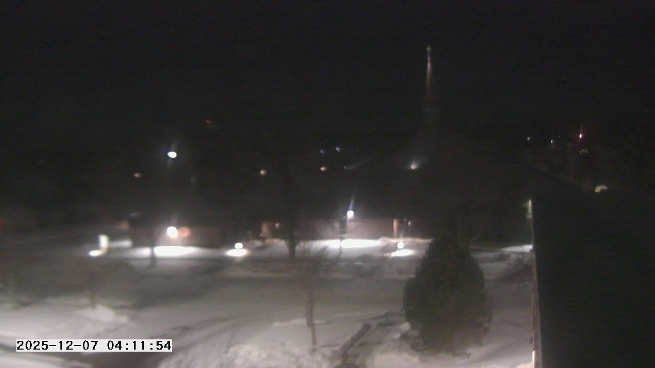 Thumbnail for current weather camera view from St. Michael Catholic School in Prior Lake, Minnesota