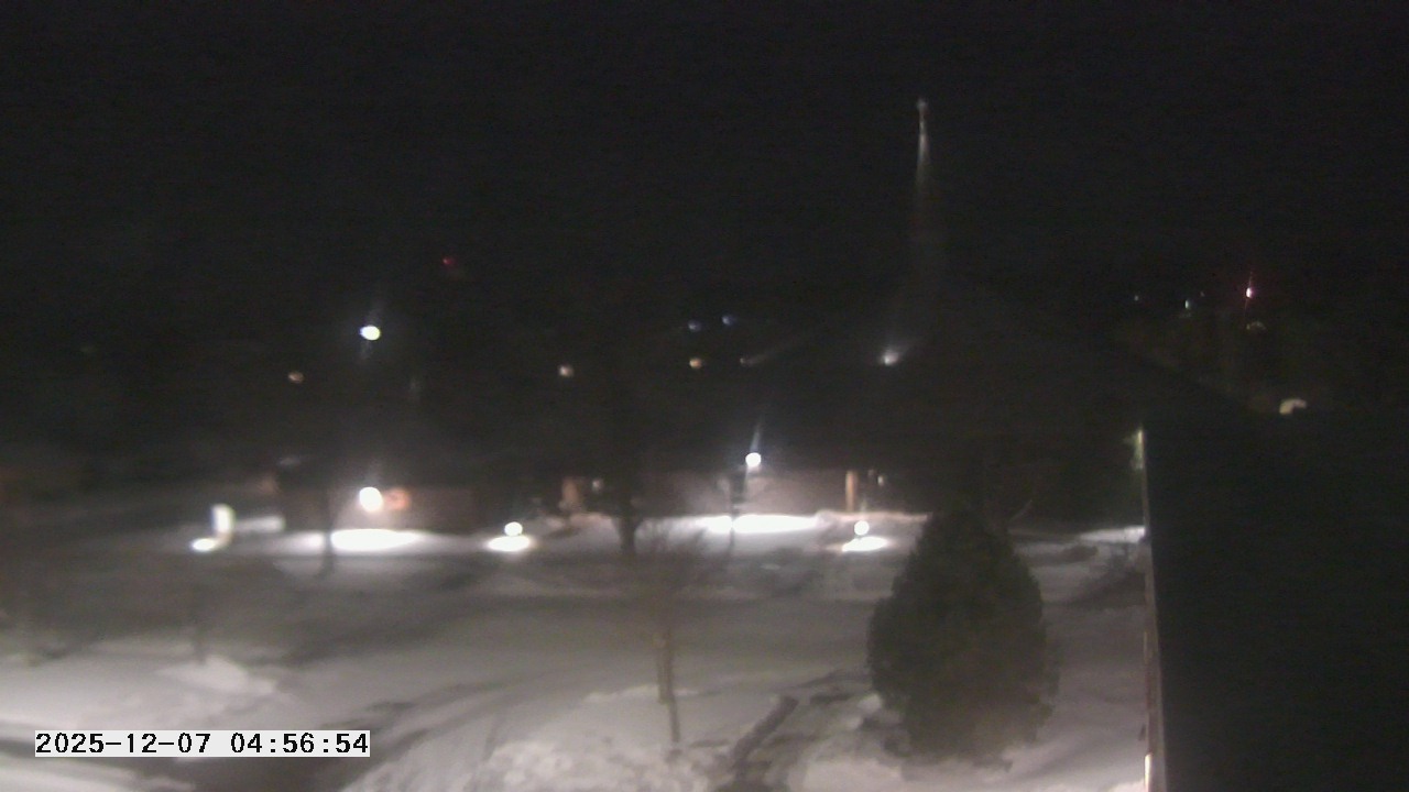 Thumbnail for current weather camera view from St. Michael Catholic School in Prior Lake, Minnesota