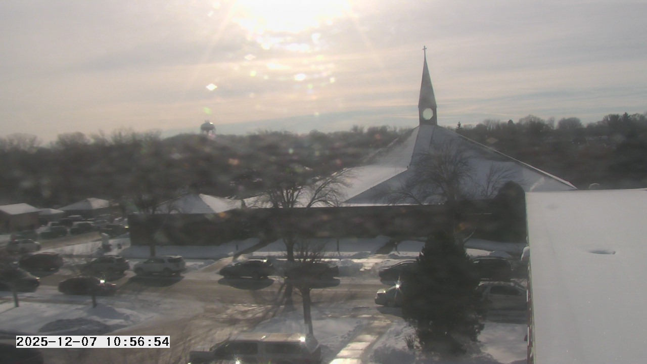 Thumbnail for current weather camera view from St. Michael Catholic School in Prior Lake, Minnesota