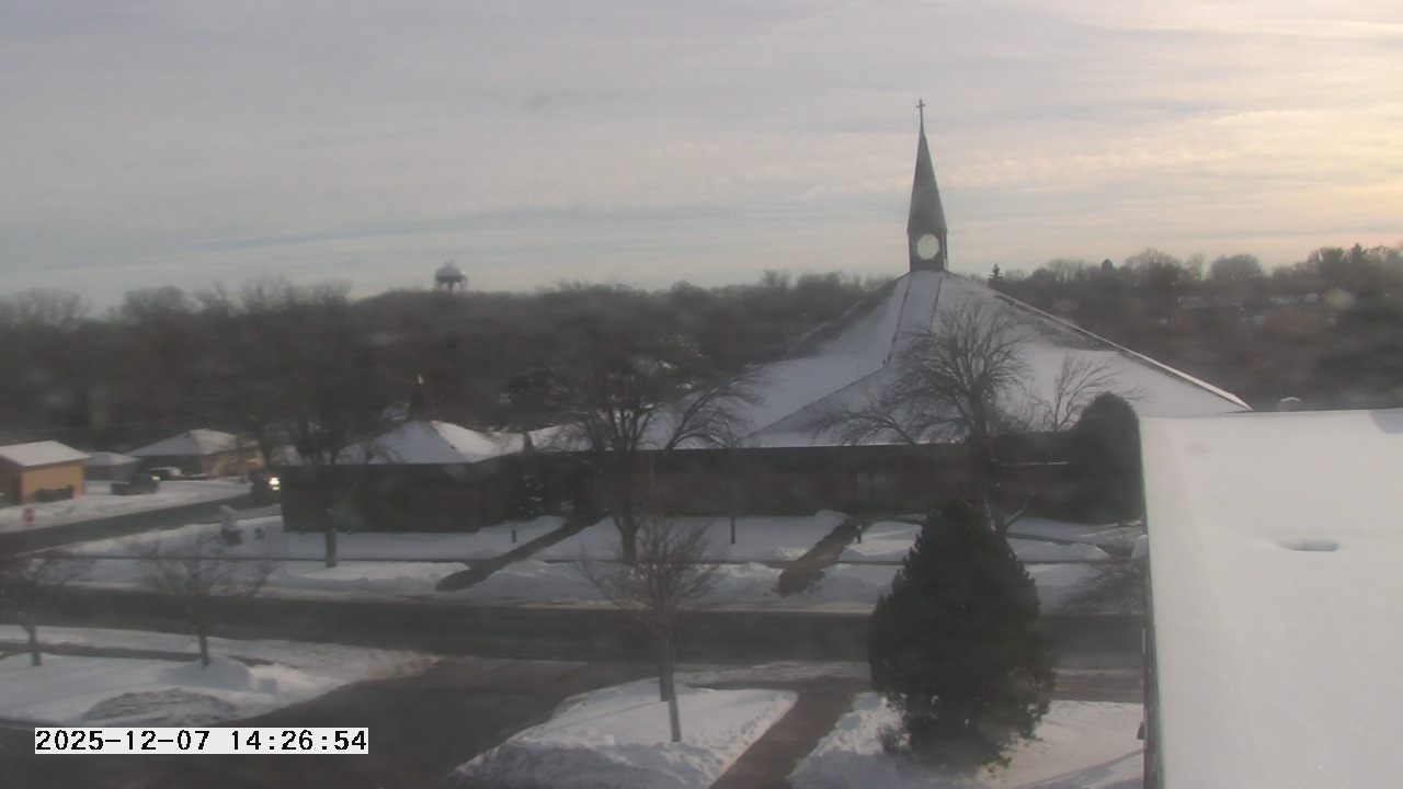 Thumbnail for current weather camera view from St. Michael Catholic School in Prior Lake, Minnesota