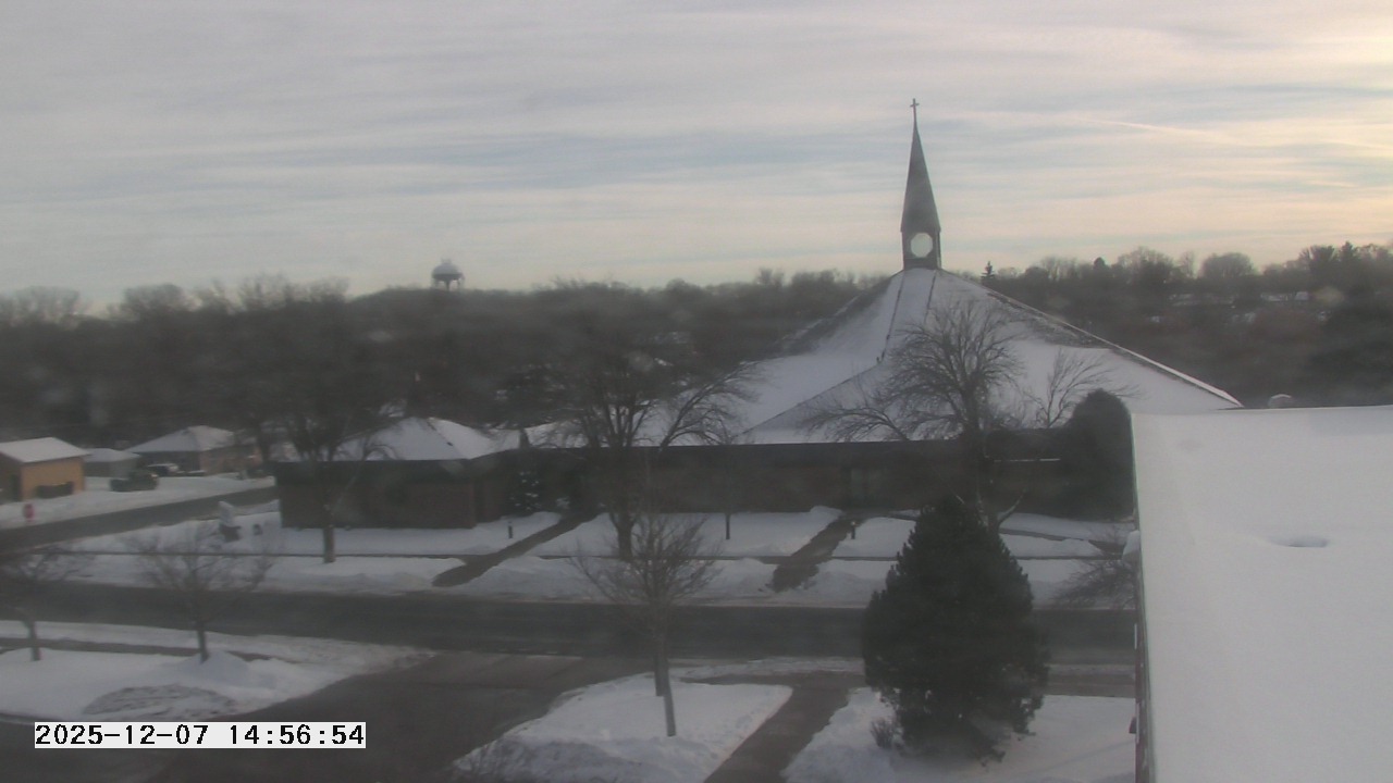 Thumbnail for current weather camera view from St. Michael Catholic School in Prior Lake, Minnesota