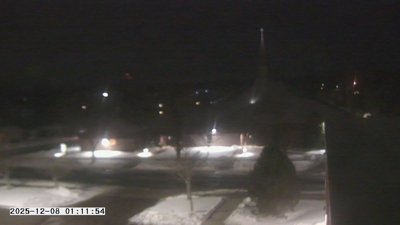 Thumbnail for current weather camera view from St. Michael Catholic School in Prior Lake, Minnesota