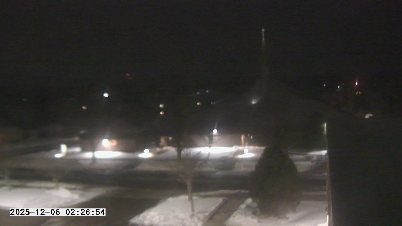 Thumbnail for current weather camera view from St. Michael Catholic School in Prior Lake, Minnesota