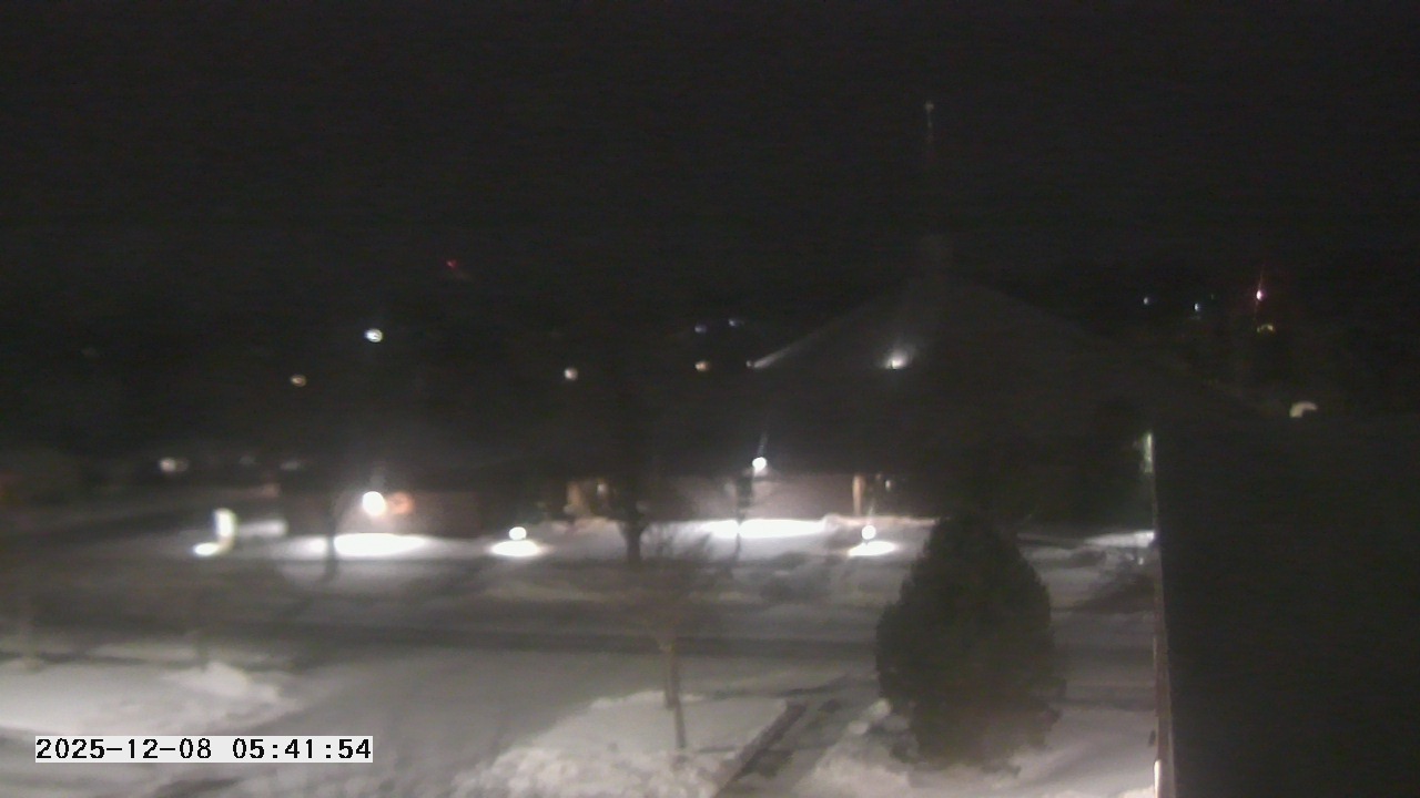 Thumbnail for current weather camera view from St. Michael Catholic School in Prior Lake, Minnesota
