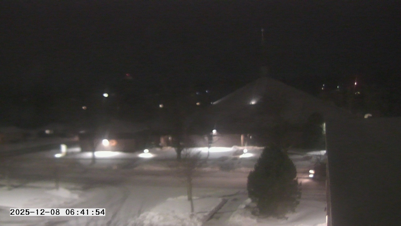Thumbnail for current weather camera view from St. Michael Catholic School in Prior Lake, Minnesota