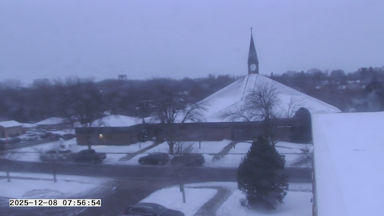 Thumbnail for current weather camera view from St. Michael Catholic School in Prior Lake, Minnesota