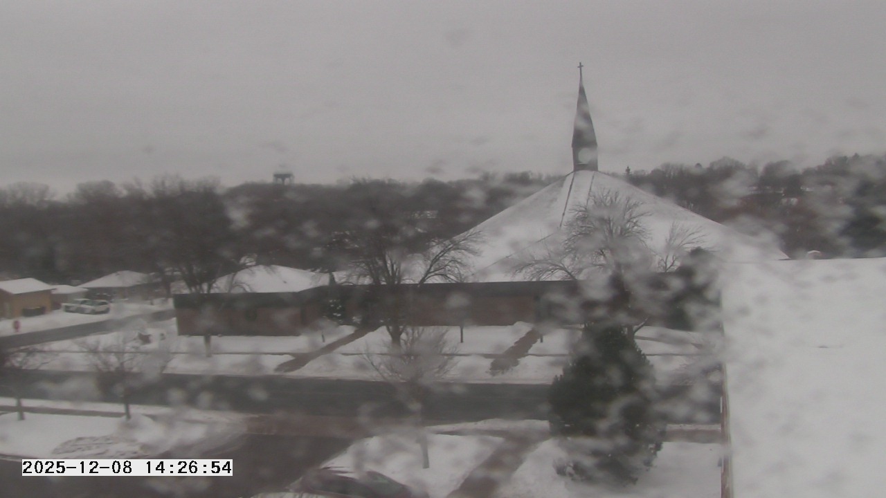 Thumbnail for current weather camera view from St. Michael Catholic School in Prior Lake, Minnesota