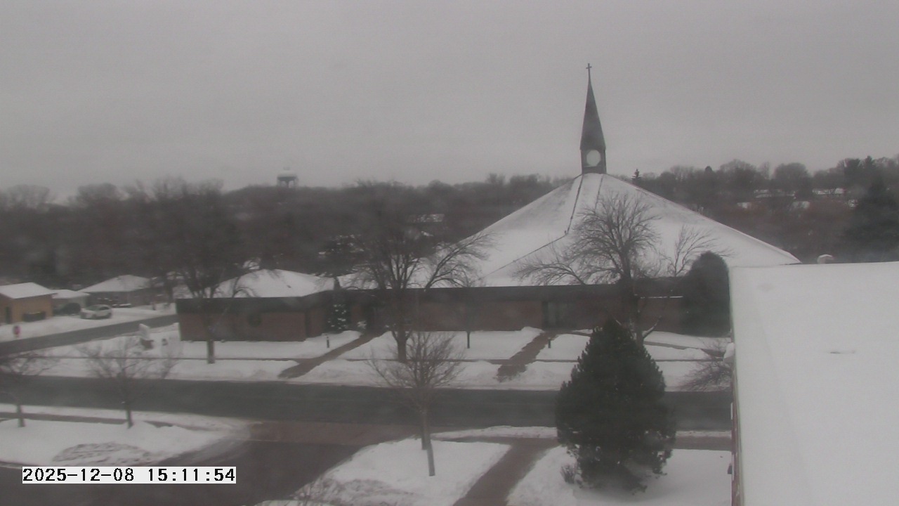 Thumbnail for current weather camera view from St. Michael Catholic School in Prior Lake, Minnesota