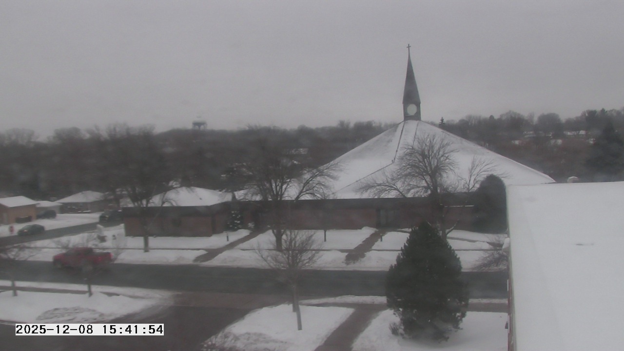 Thumbnail for current weather camera view from St. Michael Catholic School in Prior Lake, Minnesota