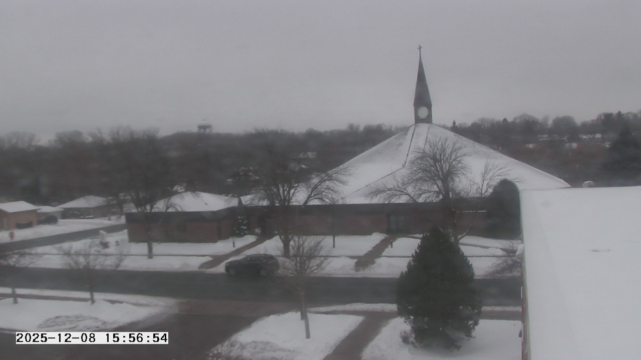 Thumbnail for current weather camera view from St. Michael Catholic School in Prior Lake, Minnesota