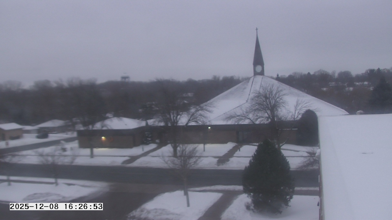 Thumbnail for current weather camera view from St. Michael Catholic School in Prior Lake, Minnesota