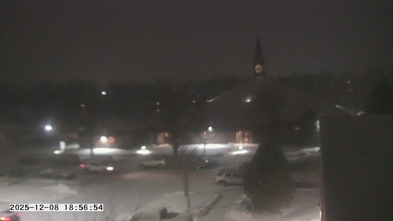 Thumbnail for current weather camera view from St. Michael Catholic School in Prior Lake, Minnesota