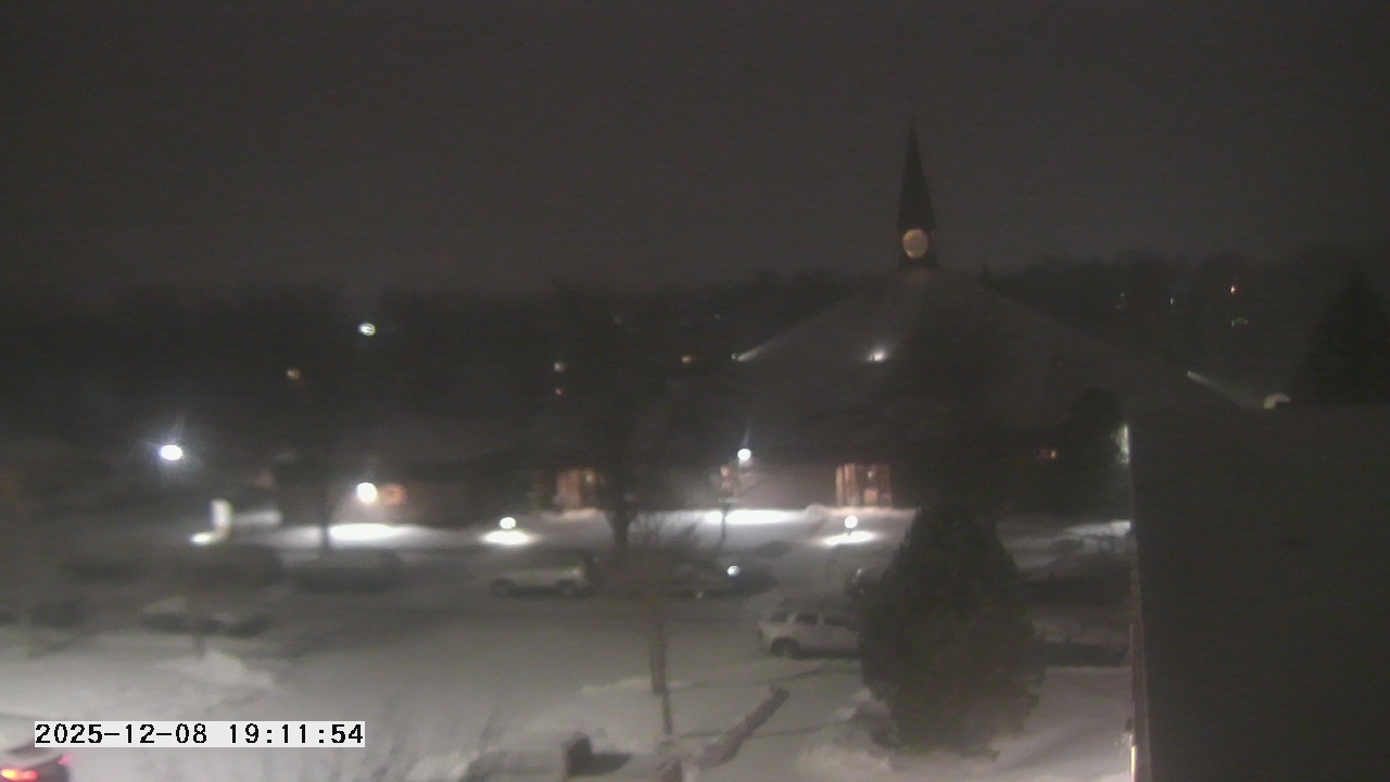 Thumbnail for current weather camera view from St. Michael Catholic School in Prior Lake, Minnesota