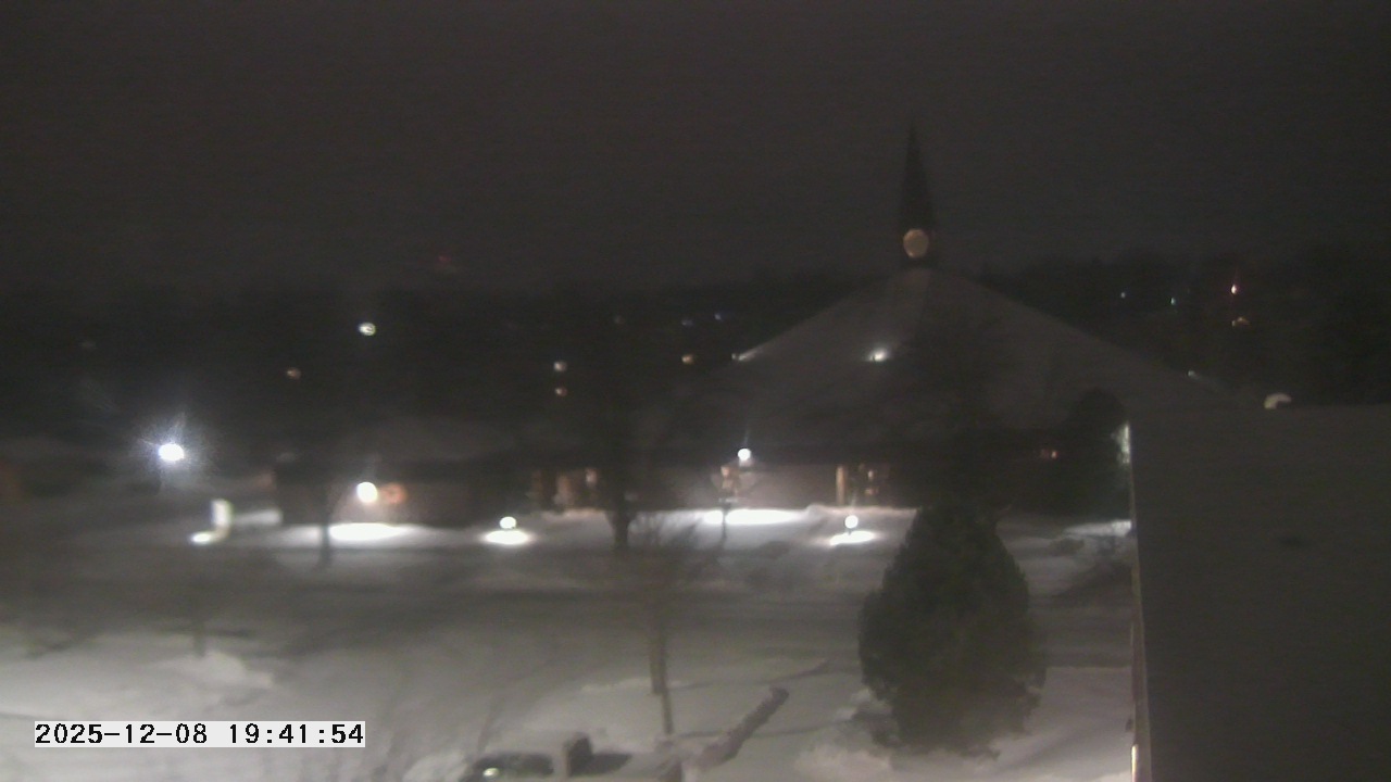 Thumbnail for current weather camera view from St. Michael Catholic School in Prior Lake, Minnesota