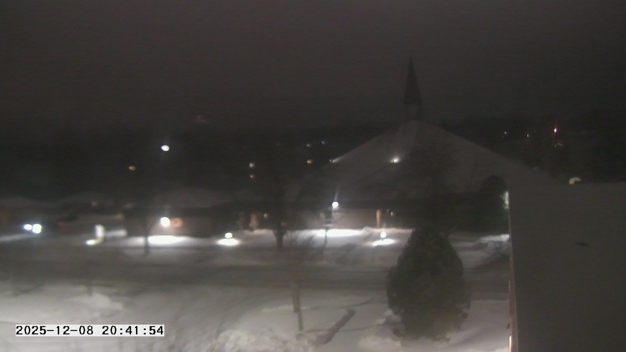 Thumbnail for current weather camera view from St. Michael Catholic School in Prior Lake, Minnesota