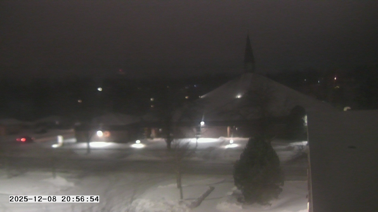 Thumbnail for current weather camera view from St. Michael Catholic School in Prior Lake, Minnesota