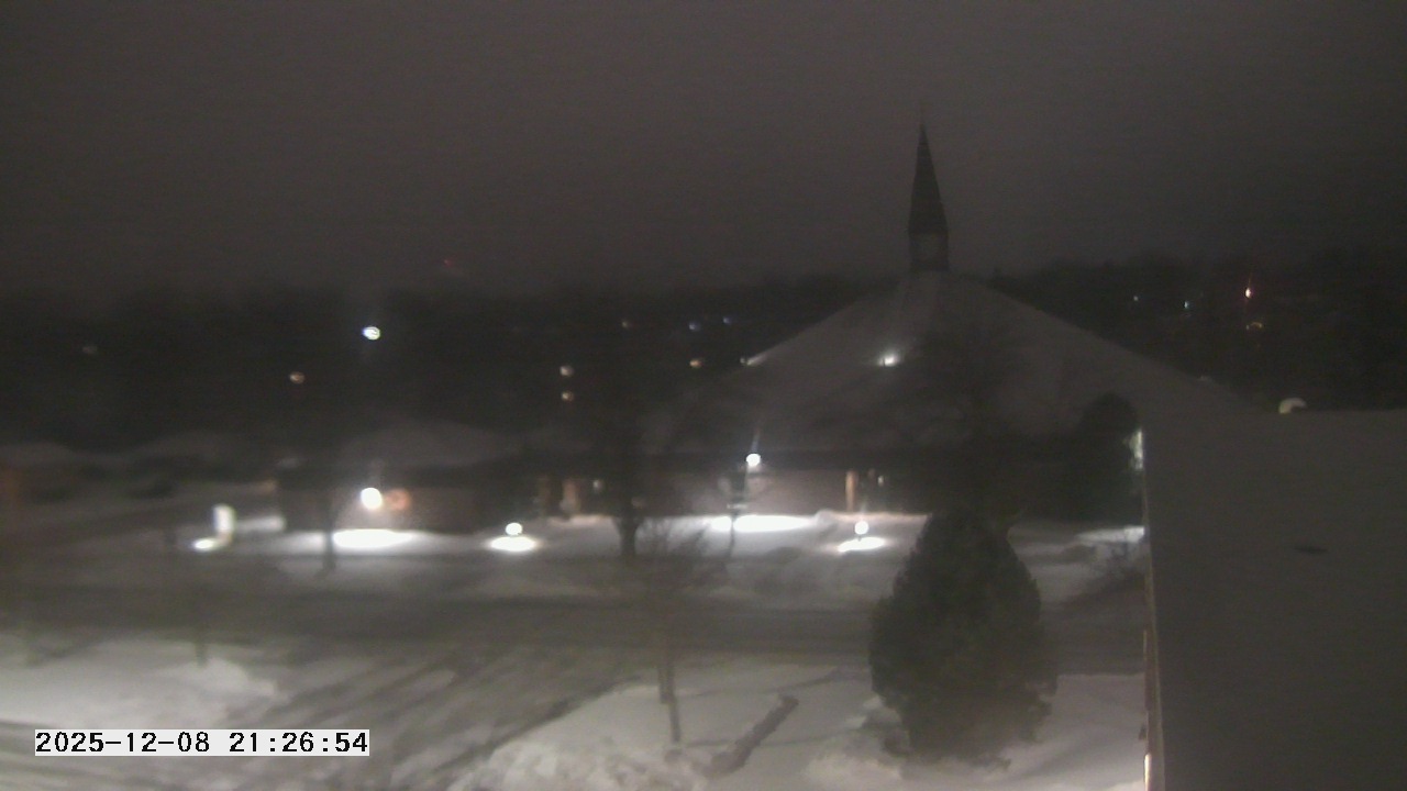 Thumbnail for current weather camera view from St. Michael Catholic School in Prior Lake, Minnesota