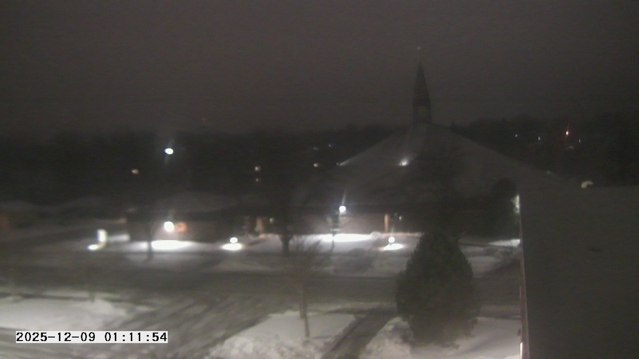Thumbnail for current weather camera view from St. Michael Catholic School in Prior Lake, Minnesota