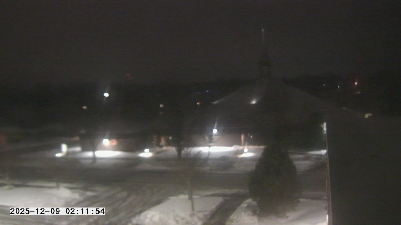 Thumbnail for current weather camera view from St. Michael Catholic School in Prior Lake, Minnesota