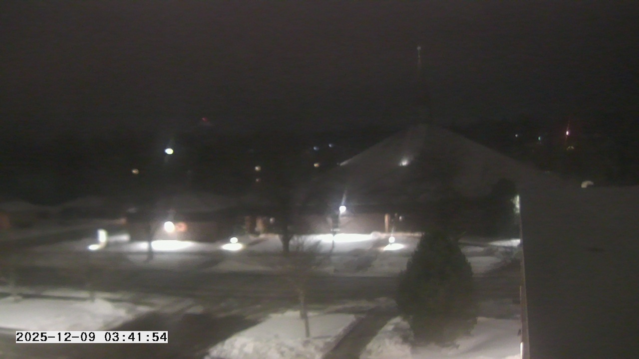 Thumbnail for current weather camera view from St. Michael Catholic School in Prior Lake, Minnesota
