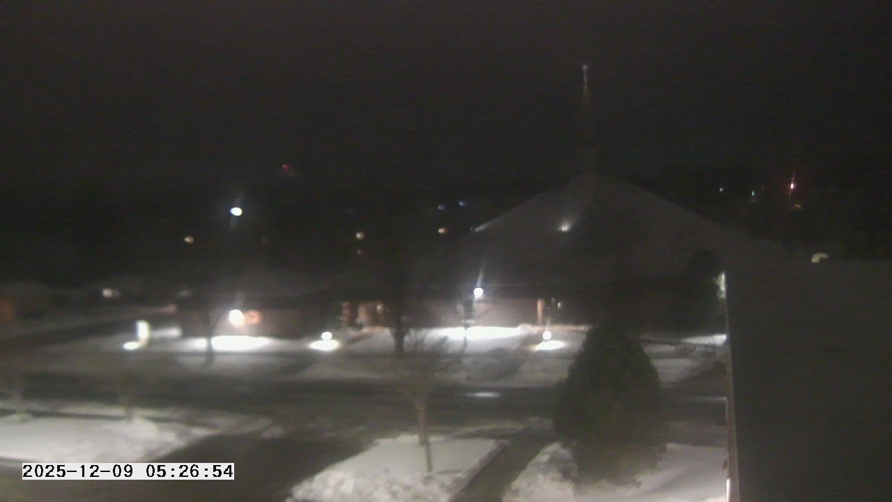 Thumbnail for current weather camera view from St. Michael Catholic School in Prior Lake, Minnesota