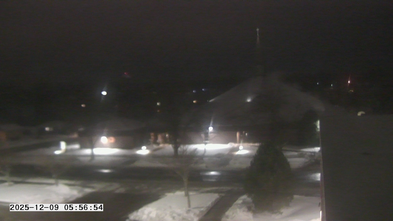 Thumbnail for current weather camera view from St. Michael Catholic School in Prior Lake, Minnesota