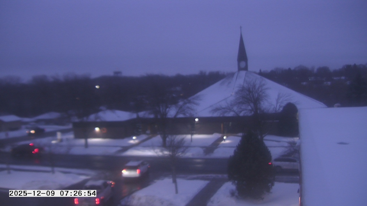Thumbnail for current weather camera view from St. Michael Catholic School in Prior Lake, Minnesota