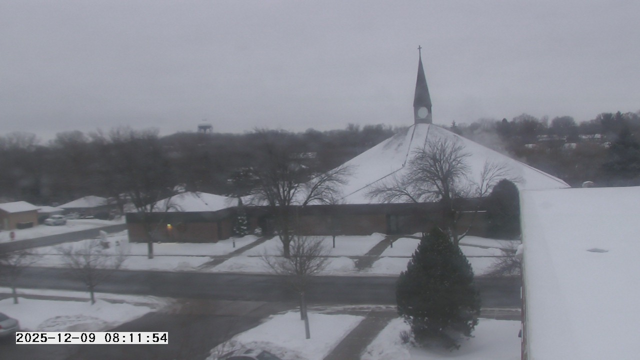Thumbnail for current weather camera view from St. Michael Catholic School in Prior Lake, Minnesota