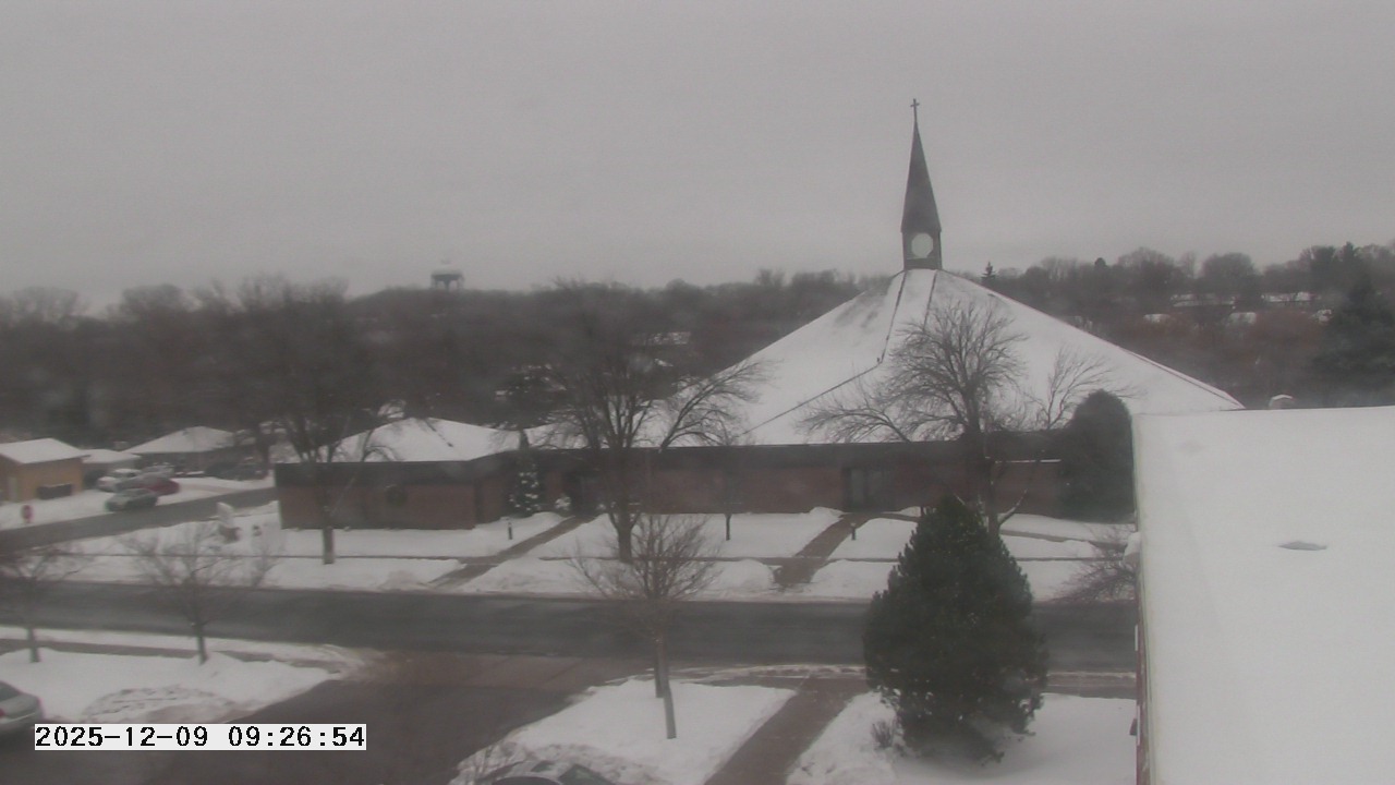 Thumbnail for current weather camera view from St. Michael Catholic School in Prior Lake, Minnesota