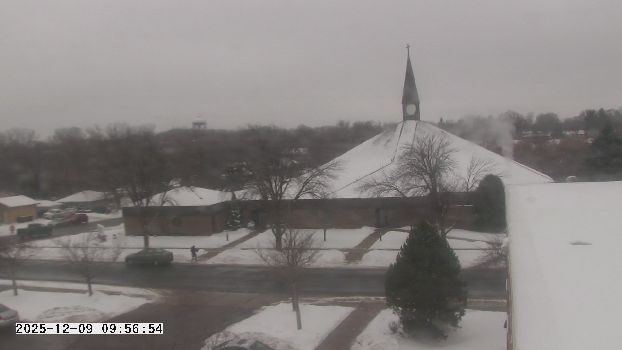 Thumbnail for current weather camera view from St. Michael Catholic School in Prior Lake, Minnesota
