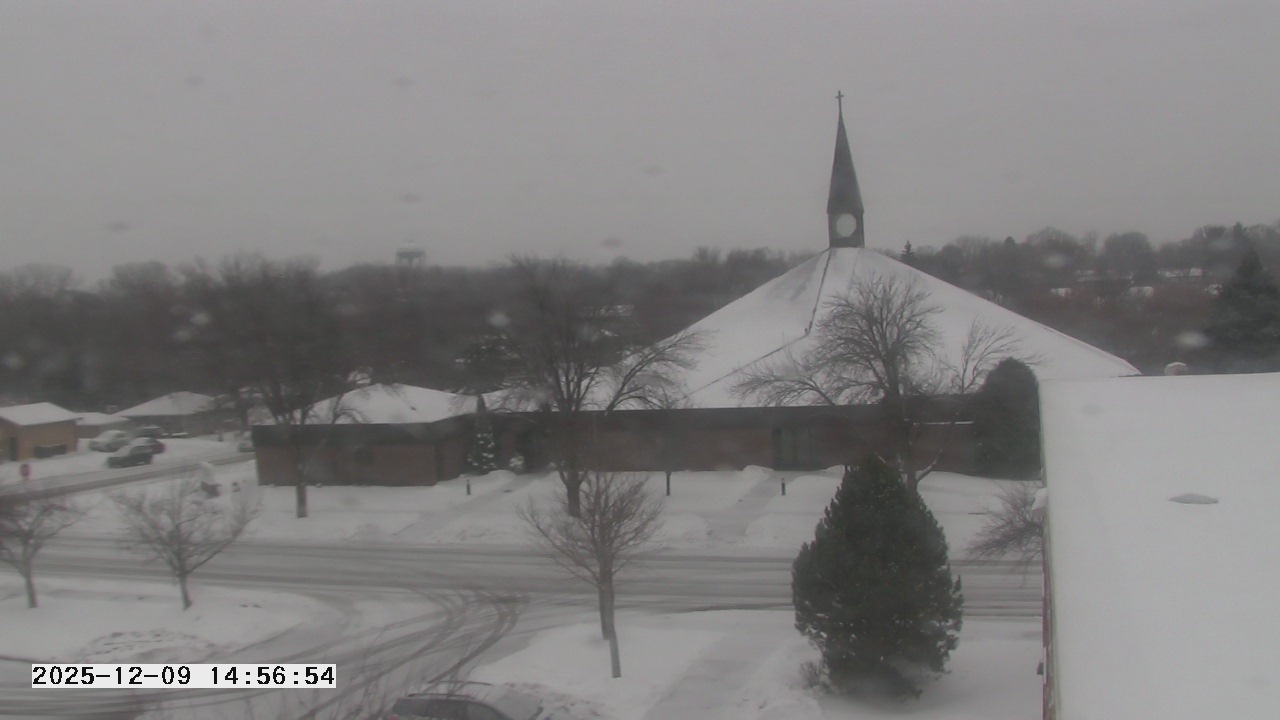 Thumbnail for current weather camera view from St. Michael Catholic School in Prior Lake, Minnesota