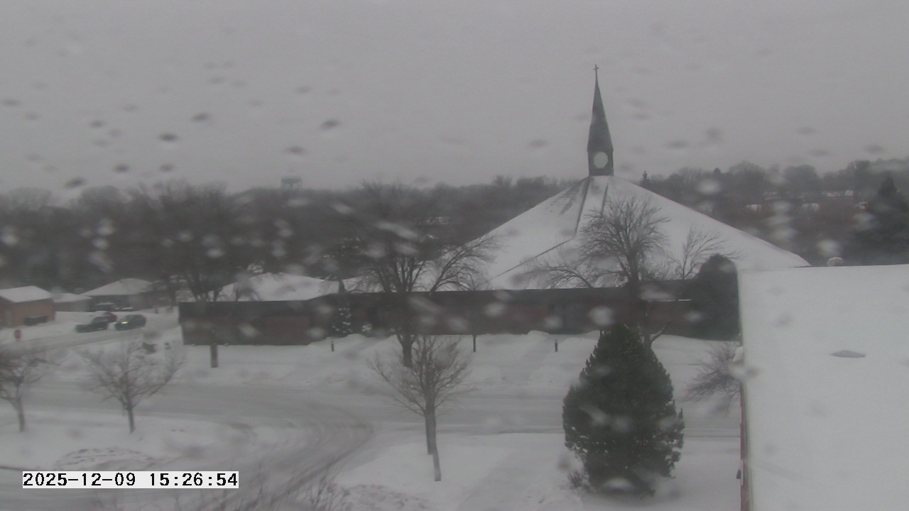 Thumbnail for current weather camera view from St. Michael Catholic School in Prior Lake, Minnesota
