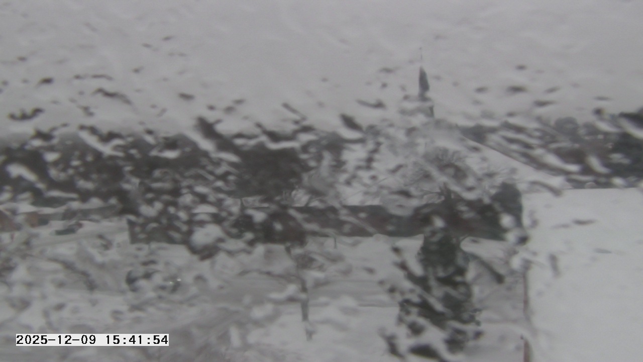 Thumbnail for current weather camera view from St. Michael Catholic School in Prior Lake, Minnesota