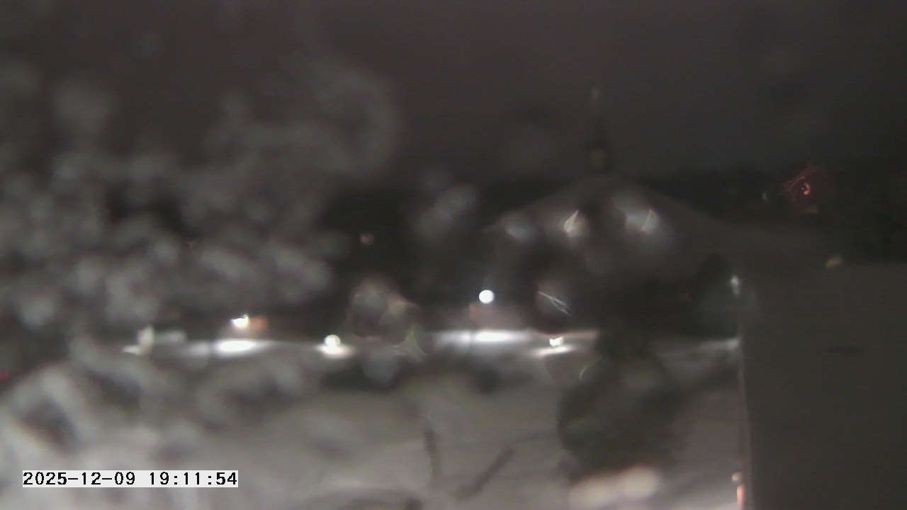 Thumbnail for current weather camera view from St. Michael Catholic School in Prior Lake, Minnesota