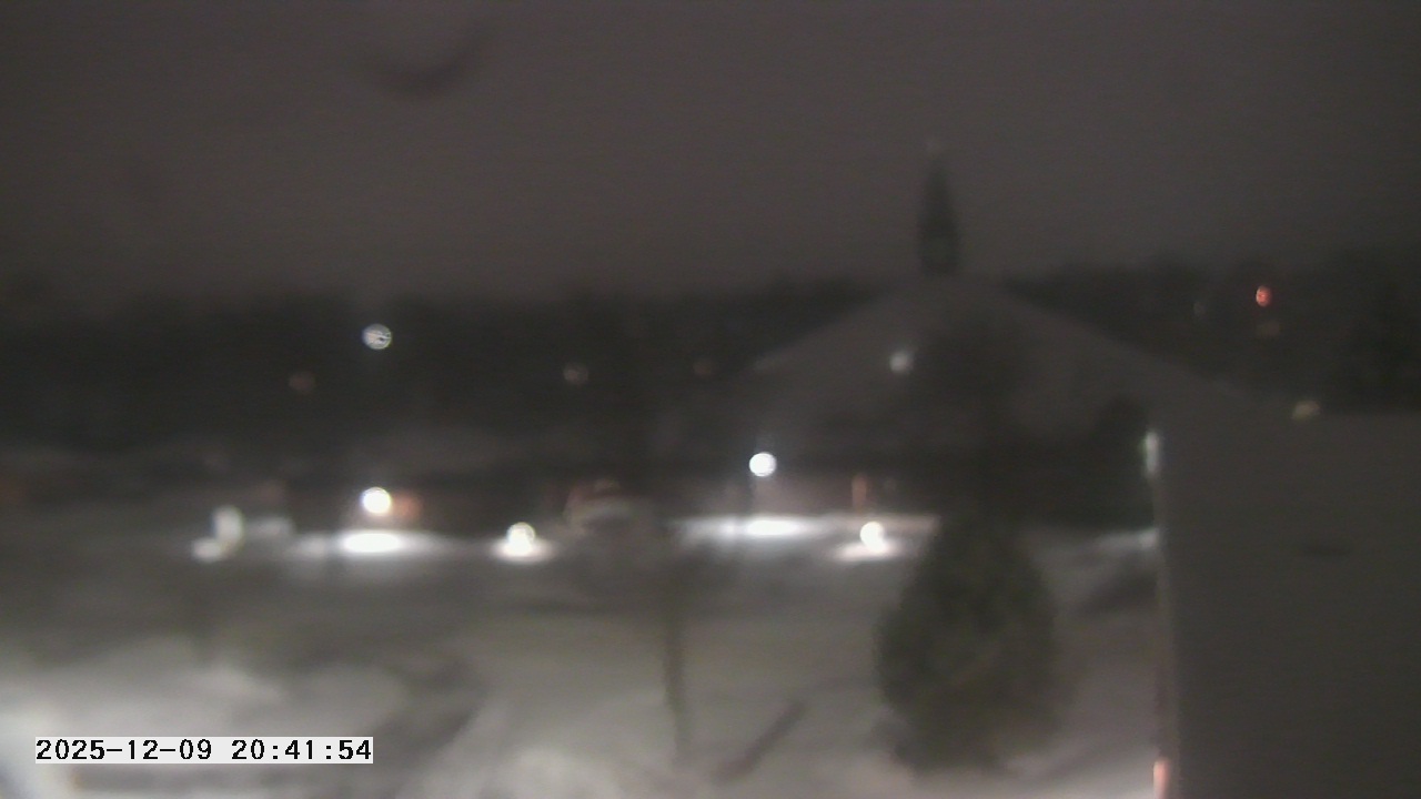 Thumbnail for current weather camera view from St. Michael Catholic School in Prior Lake, Minnesota