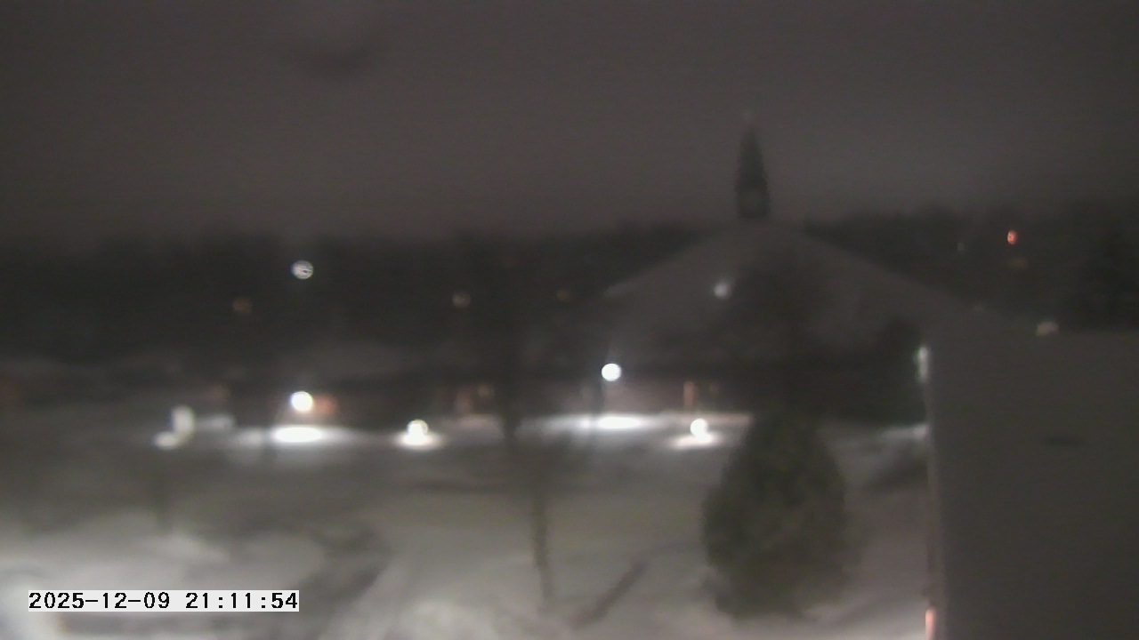 Thumbnail for current weather camera view from St. Michael Catholic School in Prior Lake, Minnesota
