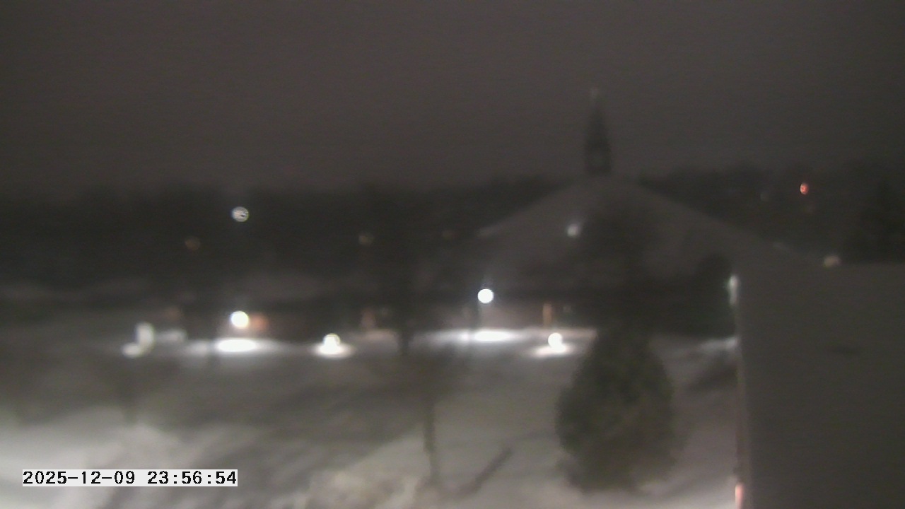 Thumbnail for current weather camera view from St. Michael Catholic School in Prior Lake, Minnesota