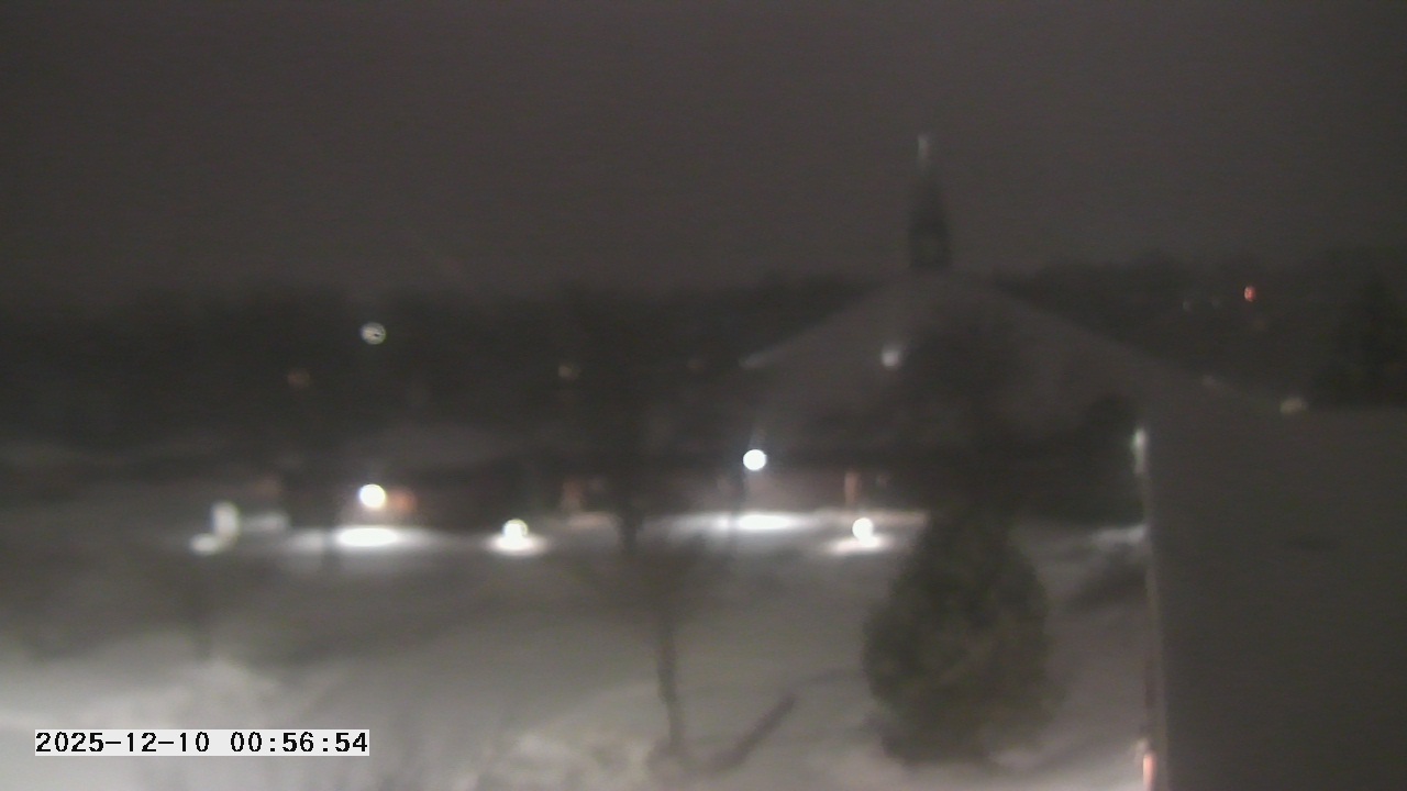 Thumbnail for current weather camera view from St. Michael Catholic School in Prior Lake, Minnesota