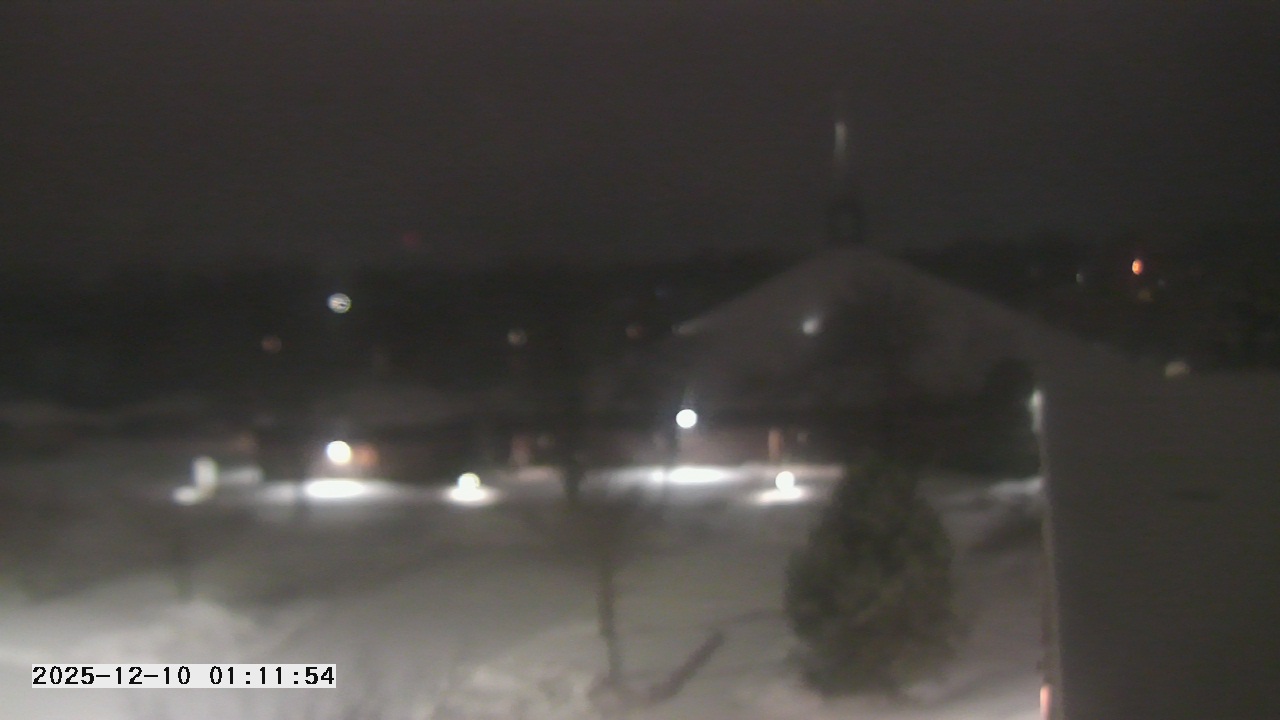 Thumbnail for current weather camera view from St. Michael Catholic School in Prior Lake, Minnesota