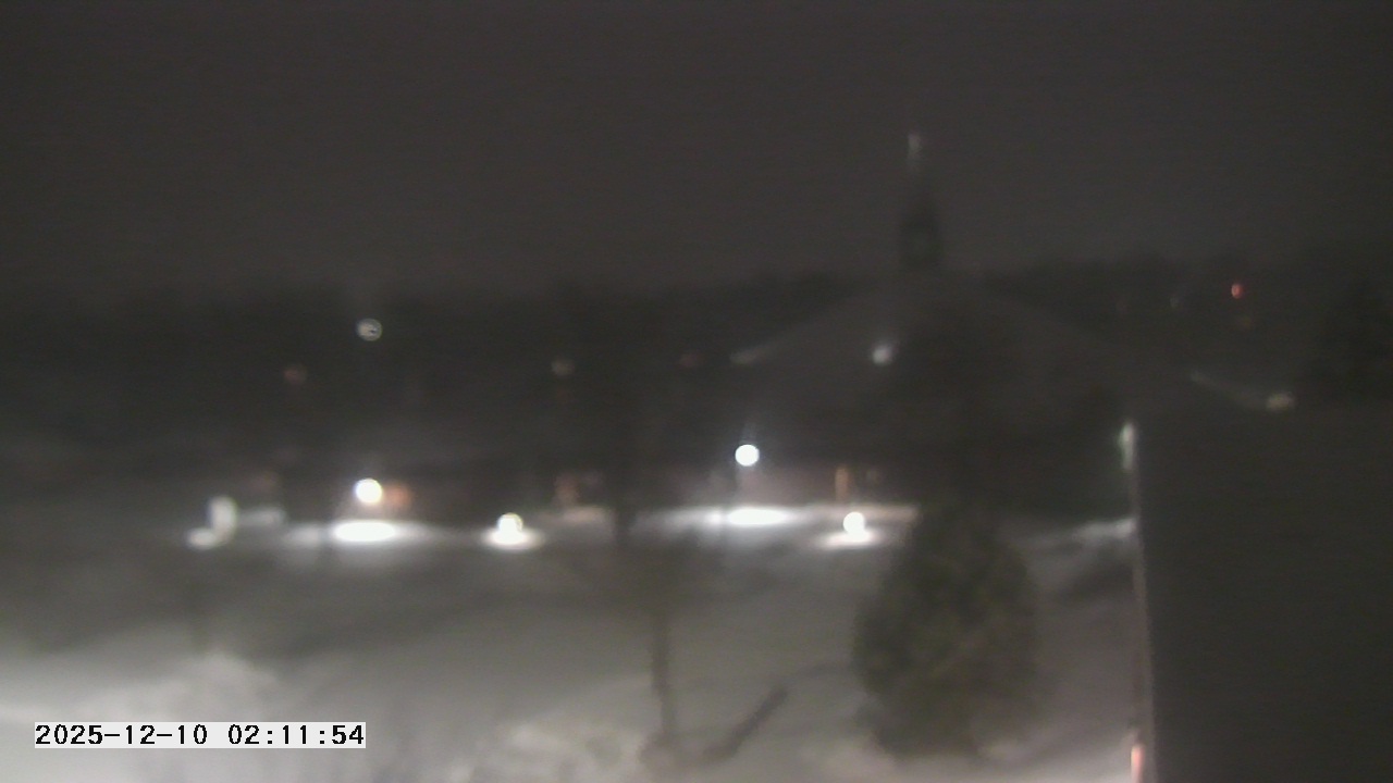 Thumbnail for current weather camera view from St. Michael Catholic School in Prior Lake, Minnesota