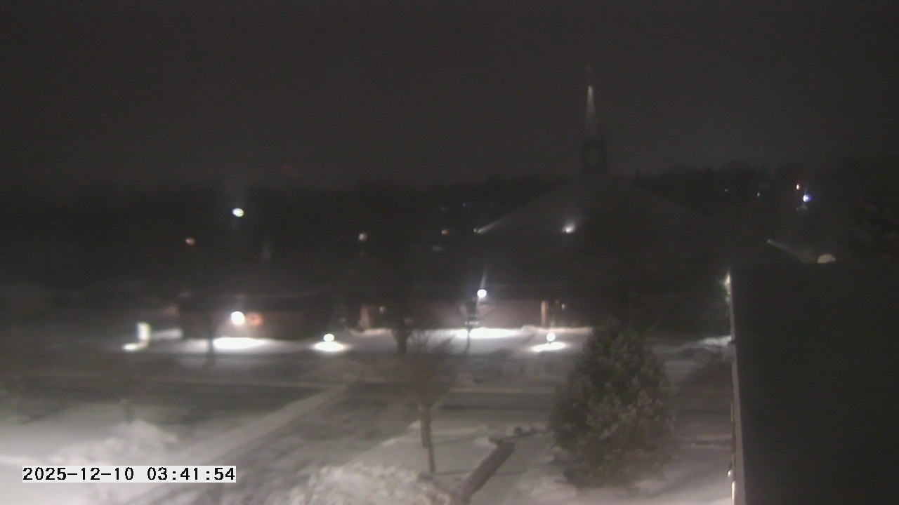 Thumbnail for current weather camera view from St. Michael Catholic School in Prior Lake, Minnesota